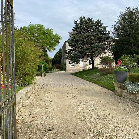 Domaine De La Perthuiserie Saint-Porchaire Екстер'єр фото
